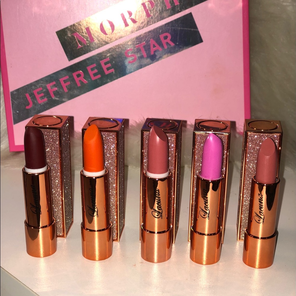 Lipstick collection bundle - includes 5 colors 👄